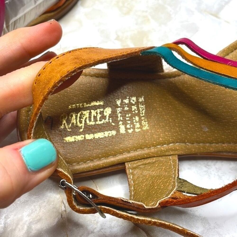 Raguer Artisan Unique Vibrant Boho Heurache Style Leather Sandals - Picture 5 of 8